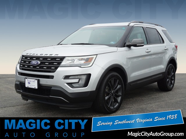 Pre Owned 2017 Ford Explorer Xlt Four Wheel Awd Xlt 4dr Suv